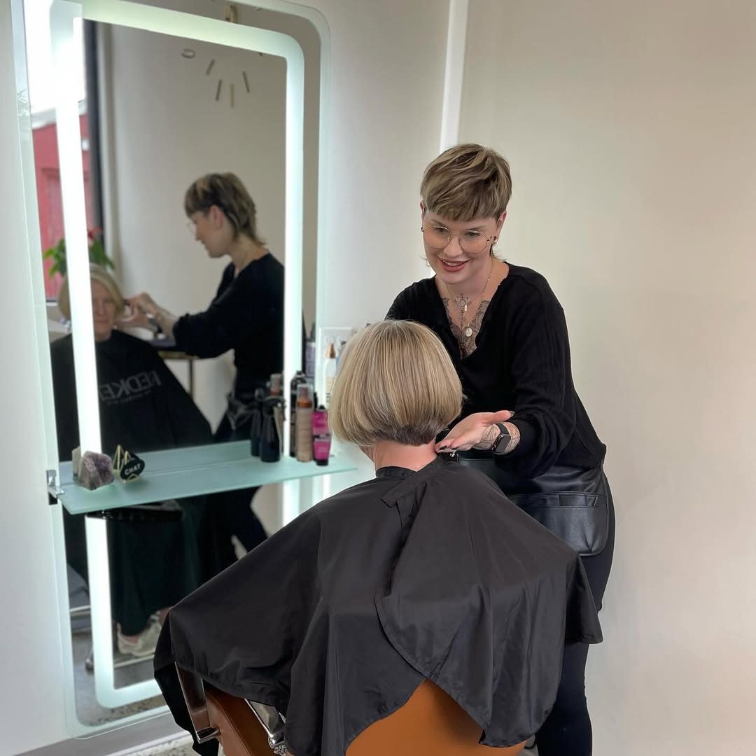 Tara Abramowicz Neurodiverse Hairstylist