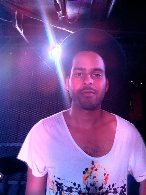 twin shadow back stage