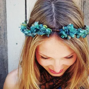 teal crown