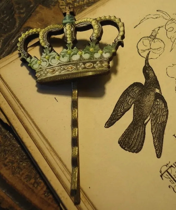 wooden crown