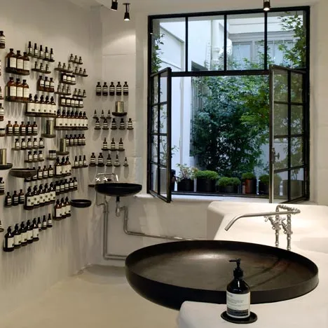 Aesop-Le-Marais-by-Cigue_08
