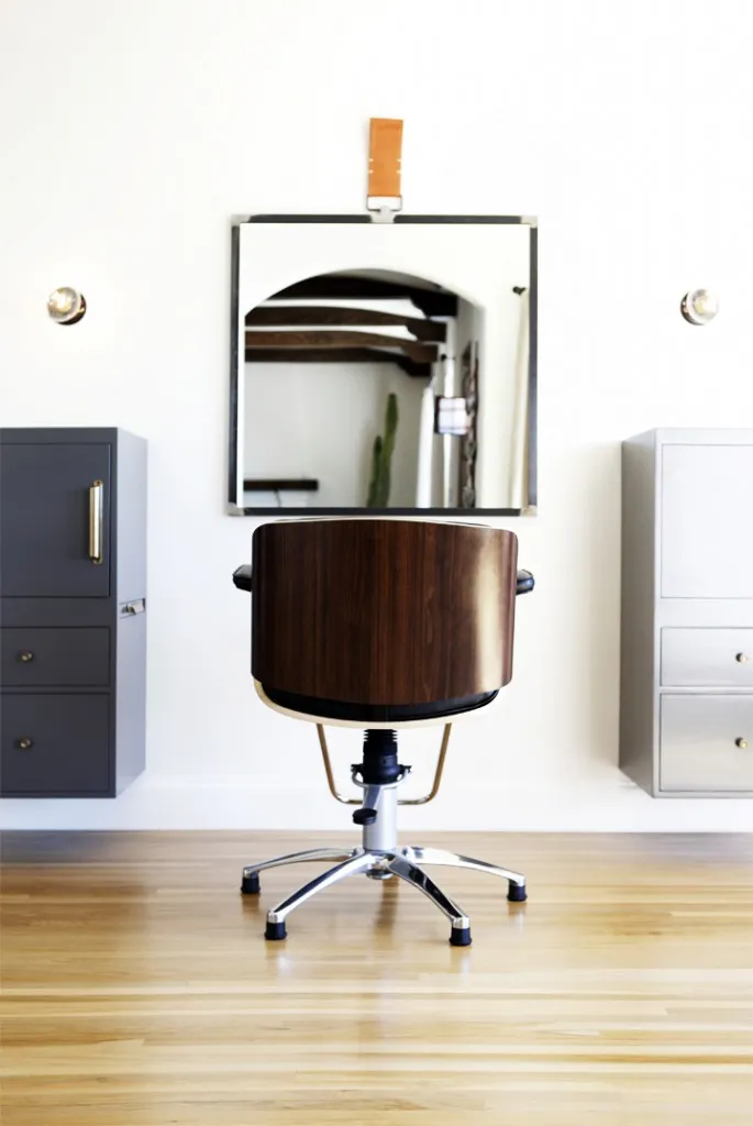 chair and mirror shot