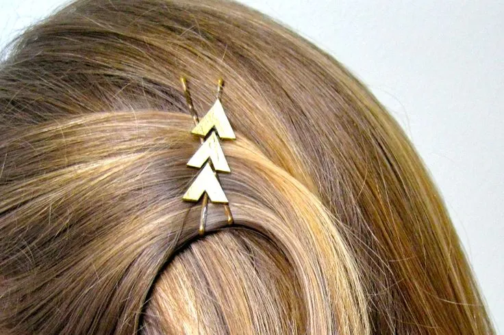 arrow bobby pin