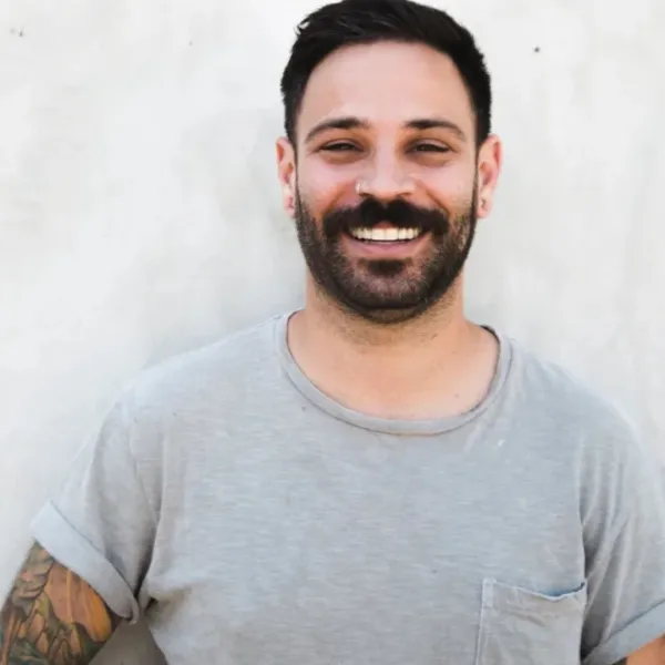 Tim Dueñas